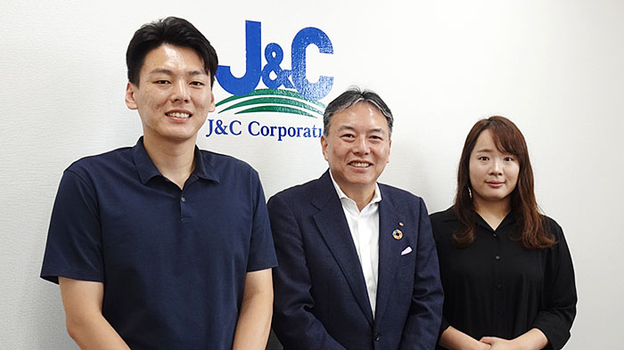 写真:株式会社ジェイアンドシーさま