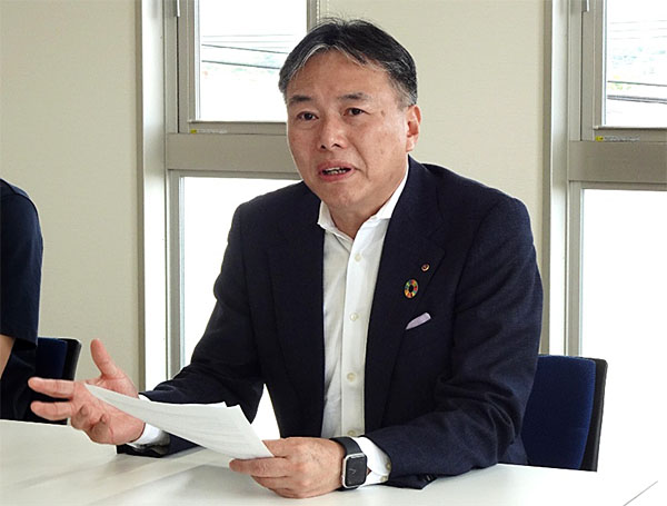 写真:株式会社ジェイアンドシー 社長 越智成幸さま
